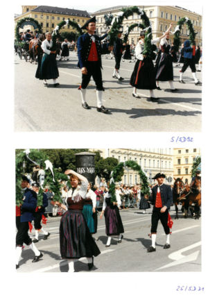 Trachtengruppe / Oktoberfest München 1995 Seite  08